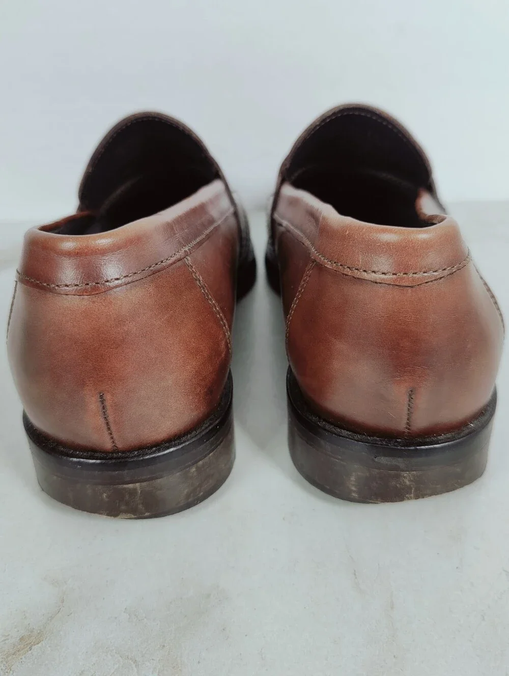 To Boot pre owned